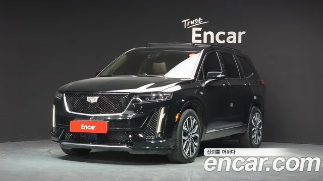 2021 Cadillac XT6