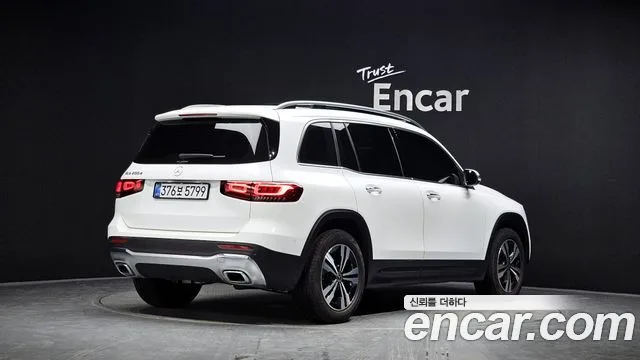 2022 Mercedes-Benz GLB-Class