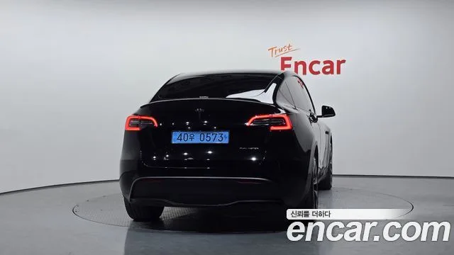 2022 Tesla Model Y, foto 3