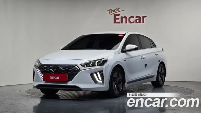 2020 Hyundai Ioniq