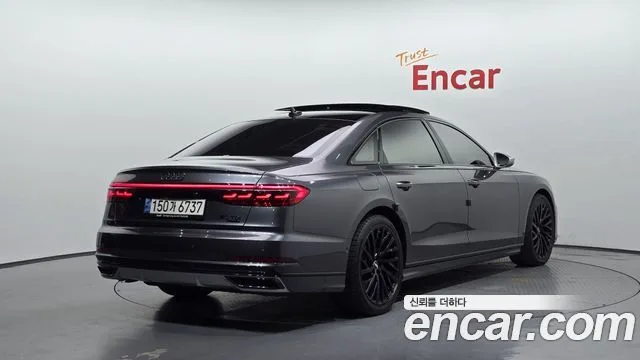 2021 Audi A8