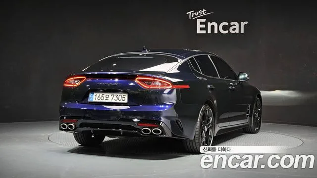 2018 Kia Stinger, foto 2