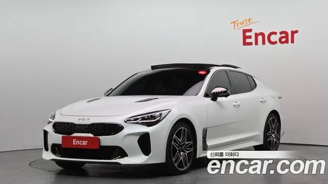 2023 Kia Stinger