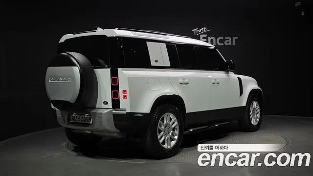 2022 Land Rover Defender