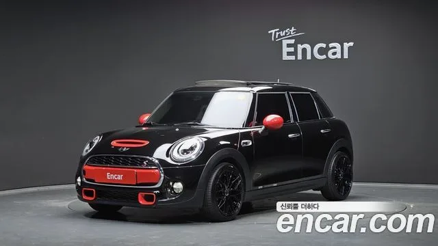 2018 Mini Cooper