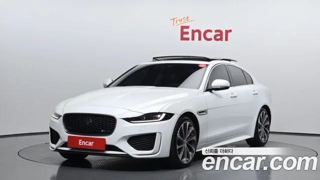 2020 Jaguar XE