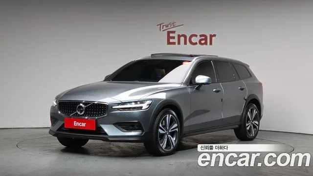 2021 Volvo V60