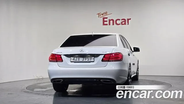2016 Mercedes-Benz E-Class, foto 4