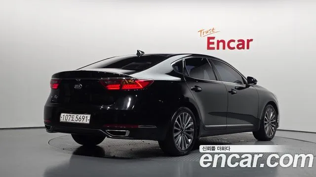 2016 Kia K7, foto 2