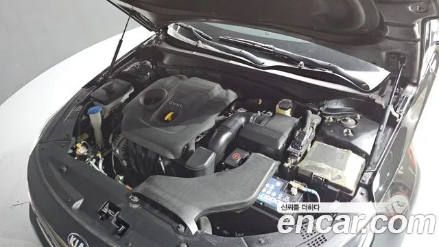 2016 Kia K5, foto 4