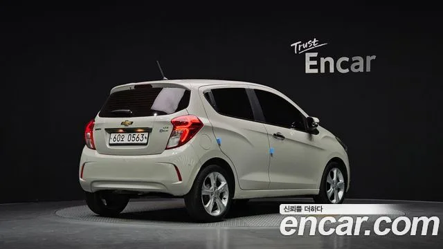 2016 Chevrolet Spark, foto 2