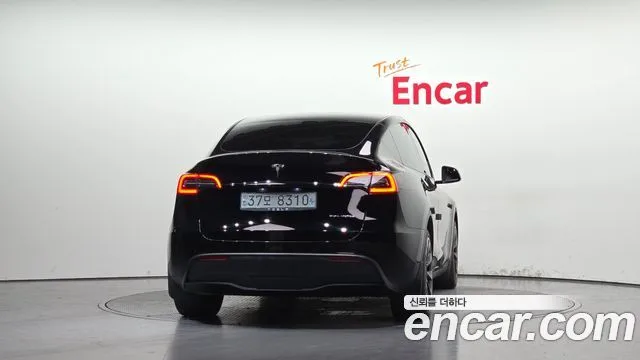 2022 Tesla Model Y, foto 4