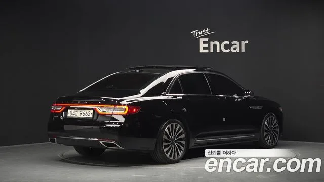 2017 Lincoln Continental