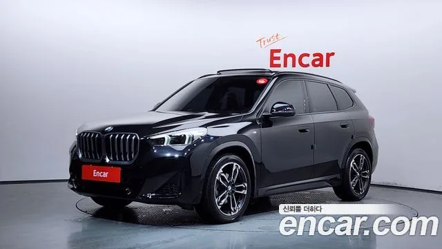 2025 BMW X1