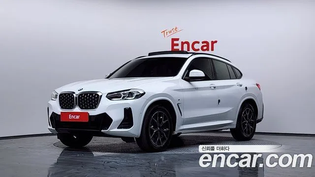 2023 BMW X4