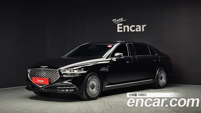 2020 Genesis G90