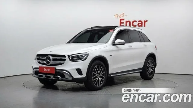 2021 Mercedes-Benz GLC-Class