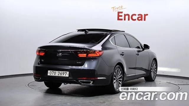 2016 Kia K7, foto 2