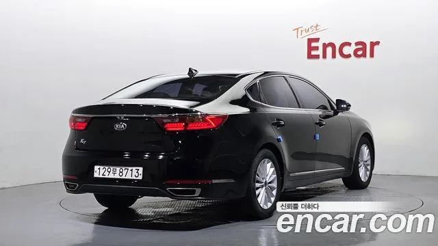 2017 Kia K7, foto 2