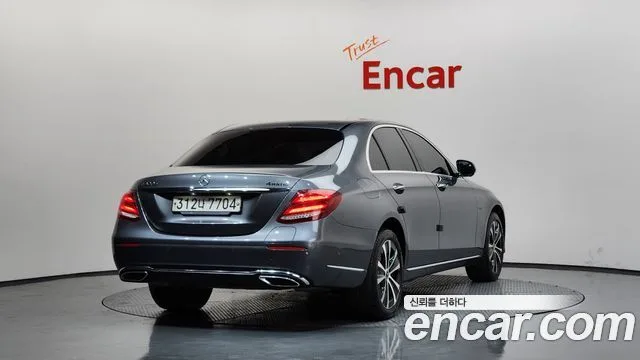 2020 Mercedes-Benz E-Class