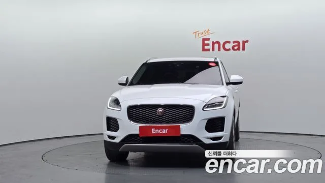 2019 Jaguar E-PACE, foto 3
