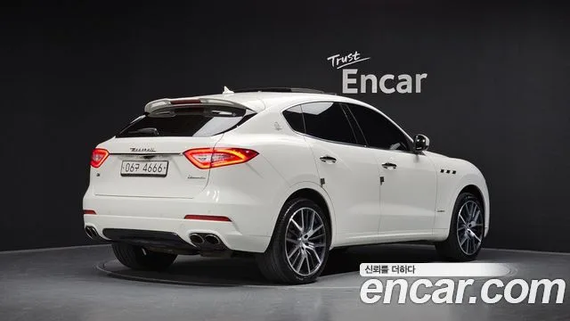 2018 Maserati Levante