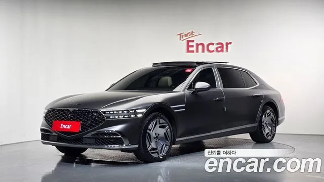 2024 Genesis G90
