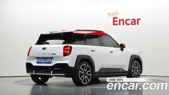 2025 Mini Aceman
