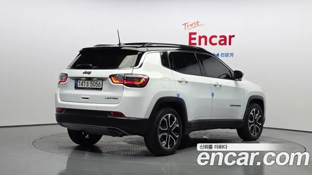 2022 Jeep Compass, foto 2
