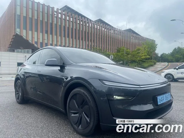 2026 Tesla Model Y