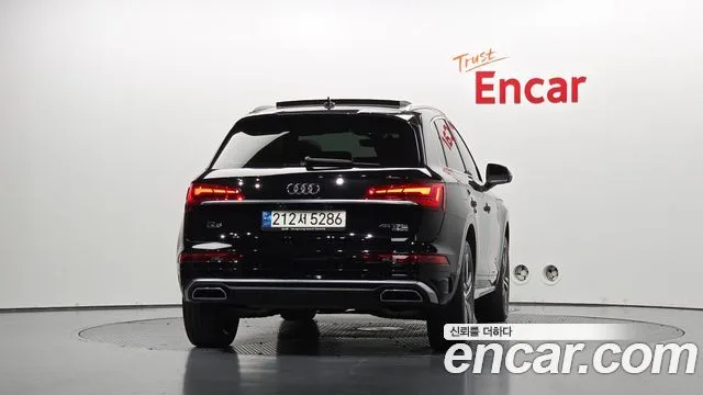 2021 Audi Q5, foto 3