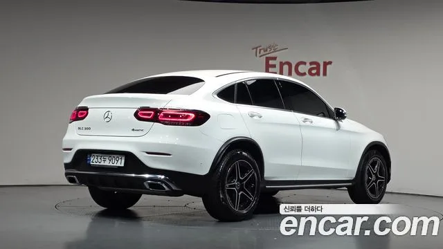 2023 Mercedes-Benz GLC-Class