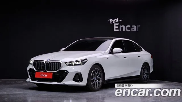 2024 BMW 5-Series