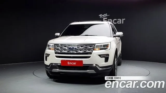 2019 Ford Explorer, foto 3