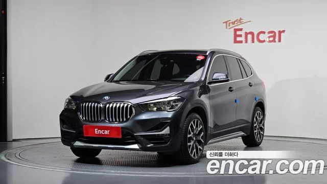 2022 BMW X1