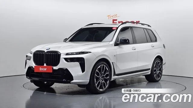 2025 BMW X7