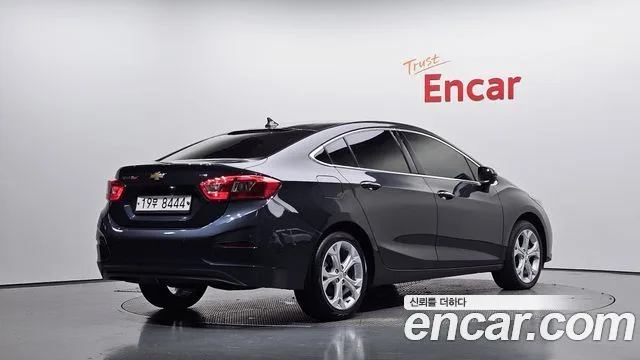 2017 Chevrolet Cruze, foto 2