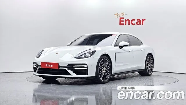2021 Porsche Panamera