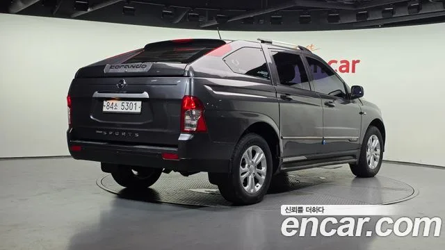 2017 KG Mobility Korando, foto 2
