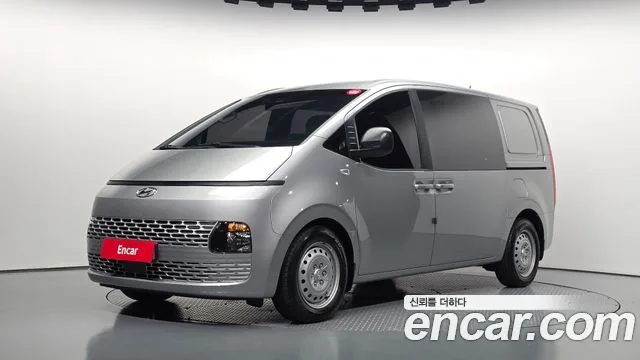 2023 Hyundai Staria