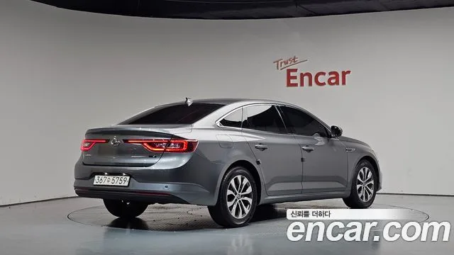 2021 Renault Korea SM6
