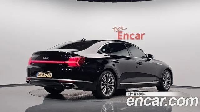 2022 Kia K9