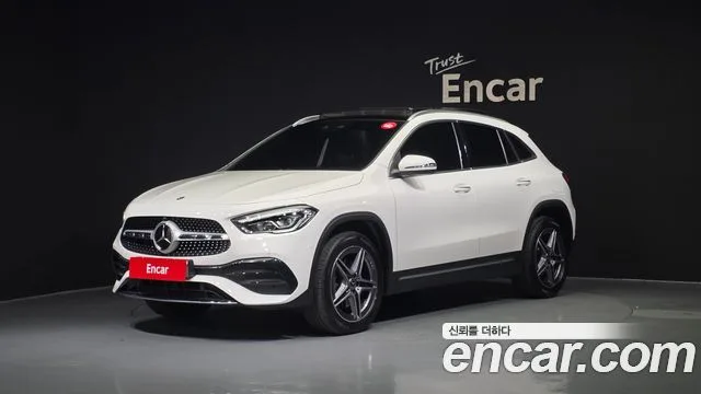2022 Mercedes-Benz GLA-Class