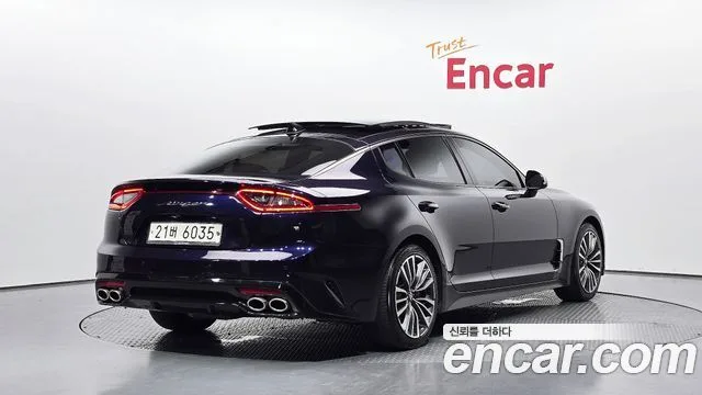 2018 Kia Stinger, foto 2