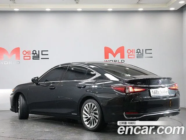 2021 Lexus ES, foto 4