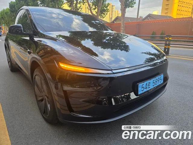2026 Tesla Model Y