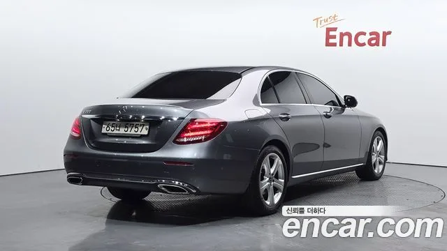 2018 Mercedes-Benz E-Class