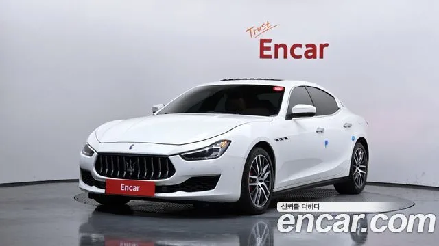 2018 Maserati Ghibli
