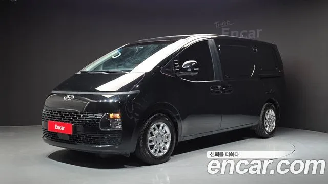 2022 Hyundai Staria