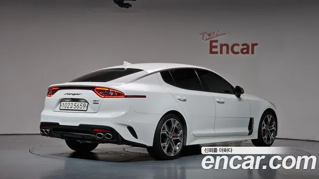 2020 Kia Stinger